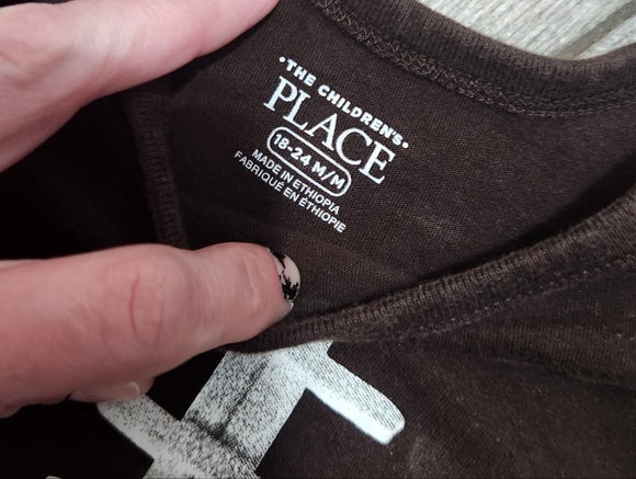 18/24M Gymboree Khakis, The Children's Place Onesie & Skinny Grey Pants - Picture 9 of 10